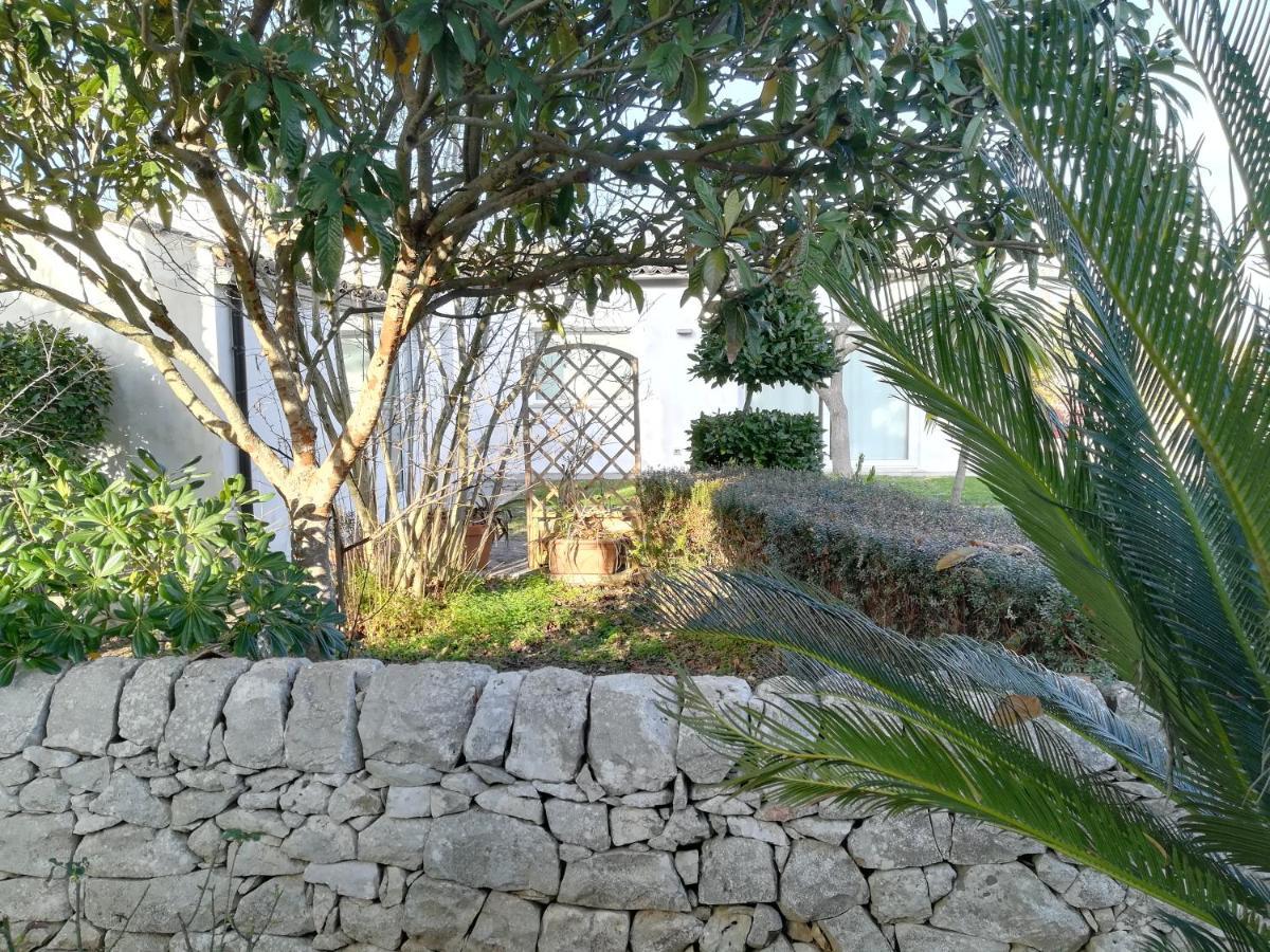 Casa Degli Avi Don Neli, Immersa Nella Natura Módica Exterior foto